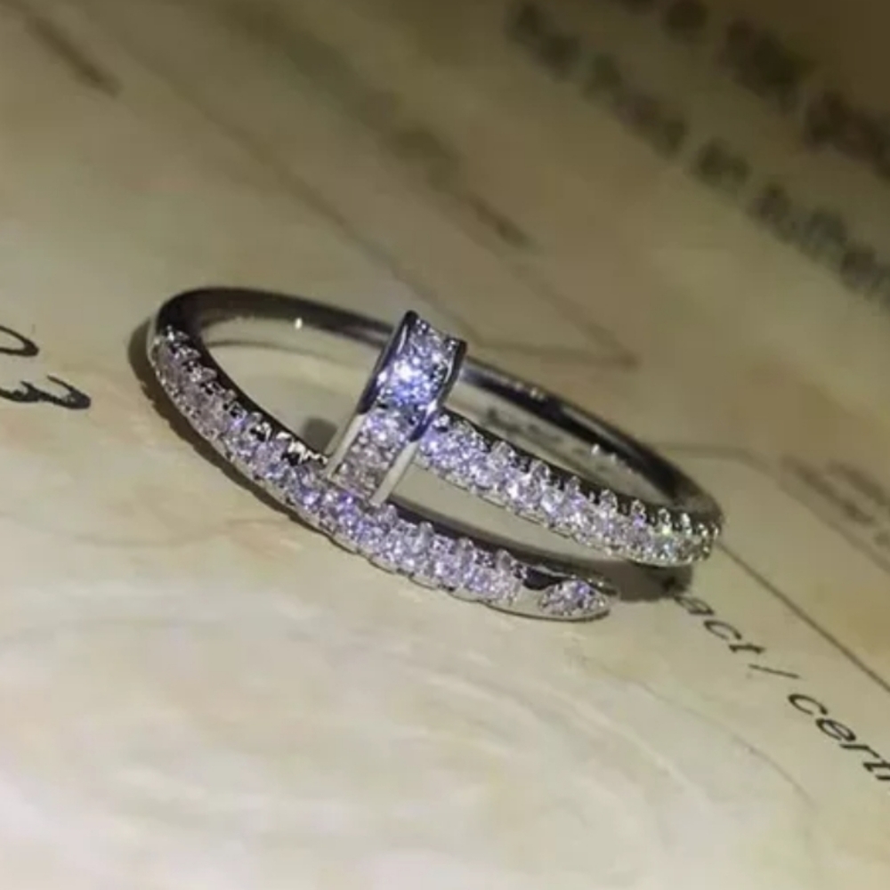 Nail Ring